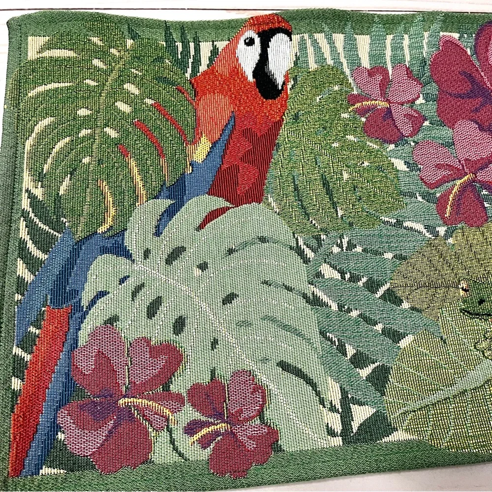 N/A tropical set frog—giving